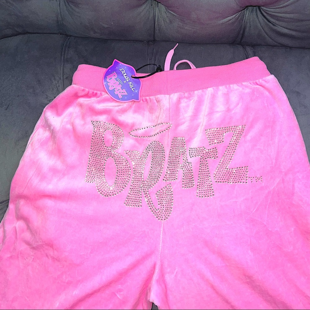 Dolls kill x Bratz full set